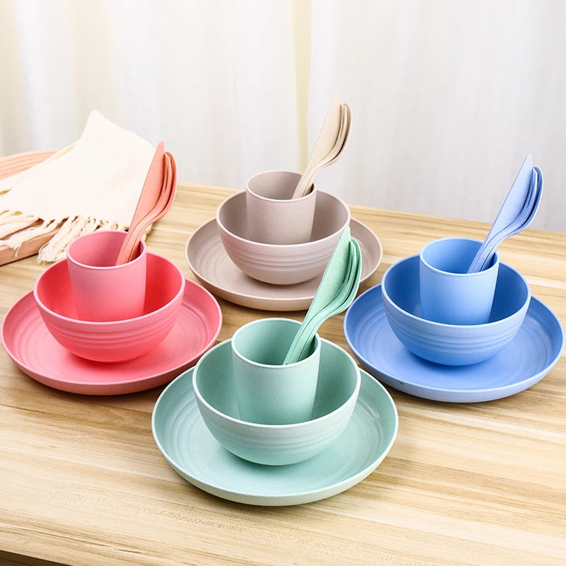 6 Piece Set Non-toxic and Eco-friendly Dinnerware for Toddlers and Kids